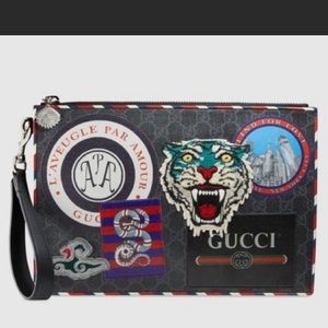 Gucci Night Courrier GG Supreme Pouch - Blind for Love